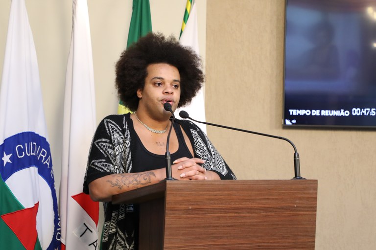 Adesão de Viçosa a programa de empregabilidade para pessoas trans é defendida na Tribuna Livre