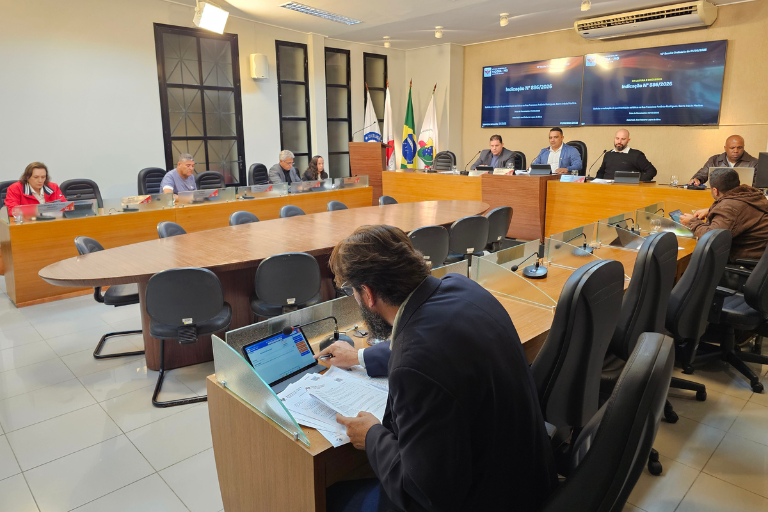 Contribuintes terão nova chance de renegociar dívidas municipais após aprovação do REFIS 2026