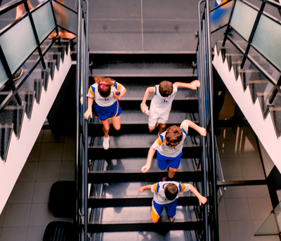 Estudantes do Colégio Passo a Passo durante visita na Câmara Municipal de Viçosa