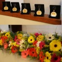  Homenagem com entrega de medalha e buquê às mulheres indicadas pelos vereadores em alusão ao Dia Internacional da Mulher.jpeg