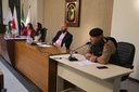 Mesa Diretora em Exercício composta pela Presidenta Vereadora Jamille Gomes (PT), Vice-Presidenta Vereadora Vanja Honorina (PSC), pelo Secretário Vereador Cristiano Gonçalves (Moto Link) (Solidariedade) e também pelo Coronel da Polícia Militar Gledson Piramo, convidado do Grande Expediente.