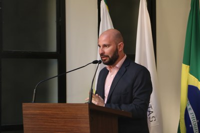 Vereador Cristiano Gonçalves (Moto Link) (SOLIDARIEDADE), Presidente da Comissão de Trânsito e Mobilidade Urbana, Secretário em exercício no dia.