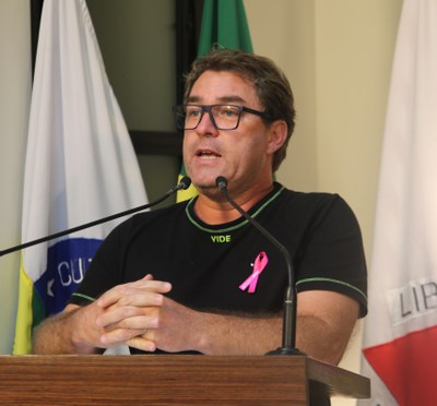 Vereador Edenilson Oliveira (PSD) Presidente da Câmara no biênio 2021/2022 Vereador Edenilson Oliveira (PSD) Presidente da Câmara no biênio 2021/2022