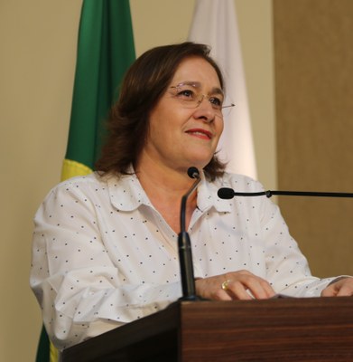 Vereadora Vanja Honorina (PSD) Presidente da Comissão de Abastecimento, Indústria, Comércio e Defesa do Consumidor Vereadora Vanja Honorina (PSD) Presidente da Comissão de Abastecimento, Indústria, Comércio e Defesa do Consumidor