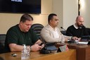 Mesa Diretora Ao centro, o vereador Robson Souza (PSB), presidente; à esquerda, o vereador Sérgio Marota (PP), vice-presidente; e à direita o Vereador Cristiano Gonçalves (Moto Link) (SD), secretário da Mesa
