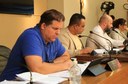 Mesa Diretora Ao centro, o vereador Robson Souza (PSB), presidente; à esquerda, o vereador Sérgio Marota (PP), vice-presidente; e à direita o Vereador Cristiano Gonçalves (Moto Link) (SD), secretário da Mesa