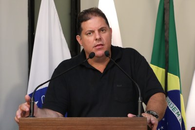 0R1A2084.JPG
