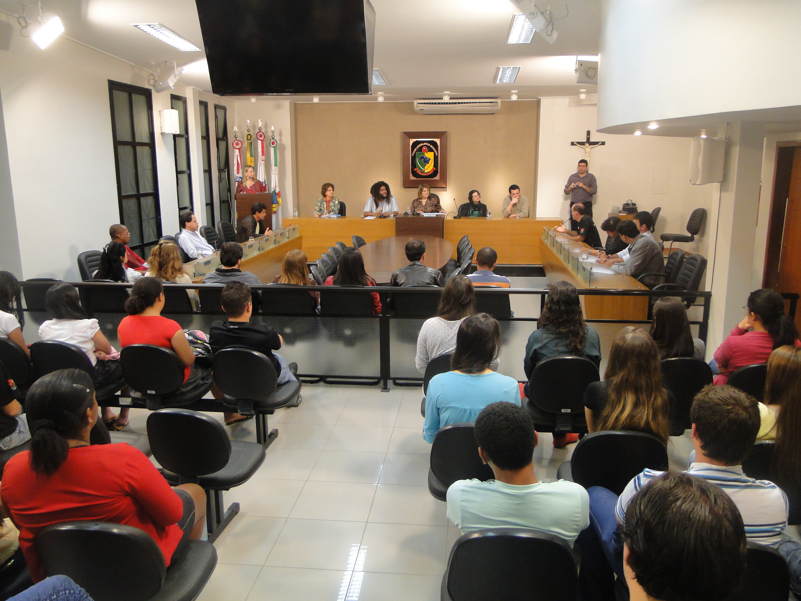 Câmara e UFV realizam lançamento do Parlamento Jovem 2013