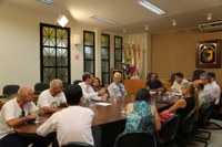 Reunião discute mudança no horário de funcionamento bancário do município 