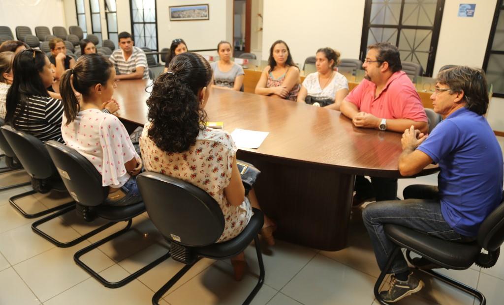 Pais de alunos do Silvestre se reúnem com Presidente