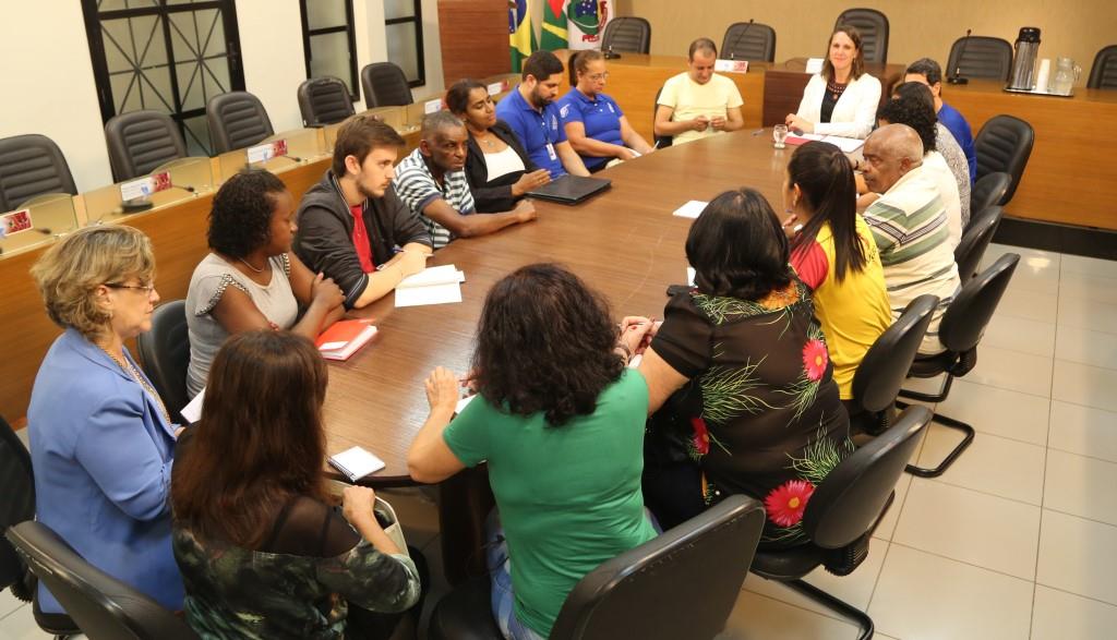 Projeto Viçosa Voluntariosa dá primeiros passos na Câmara