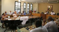 Parlamento do Idoso recebe futuros membros em reunião Ordinária