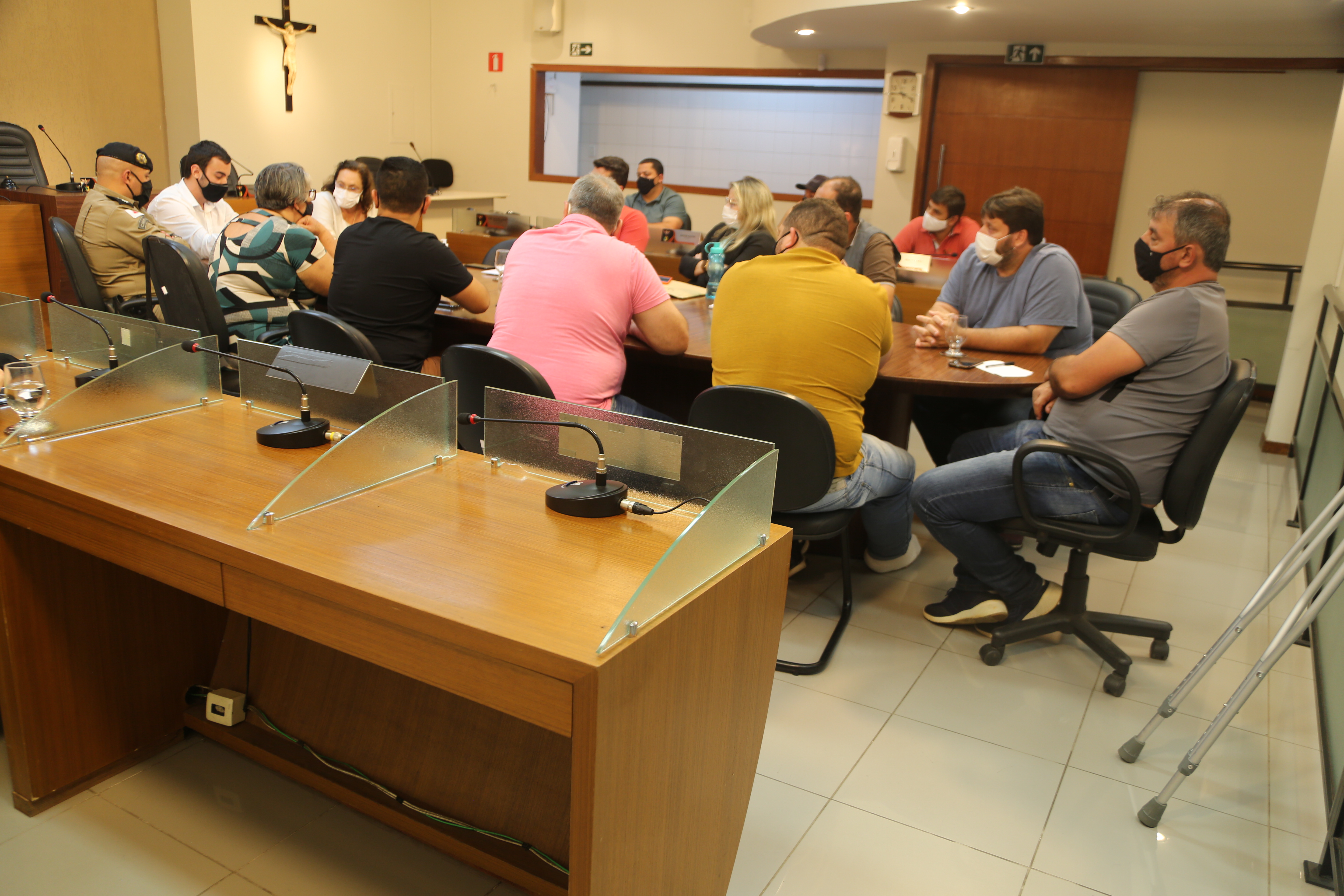 Vereador realiza reunião para tratar da Avenida Santa Rita 