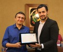 Vereador presta homenagem ao Presidente da Casa do Empresário de Viçosa Vereador presta homenagem ao Presidente da Casa do Empresário de Viçosa