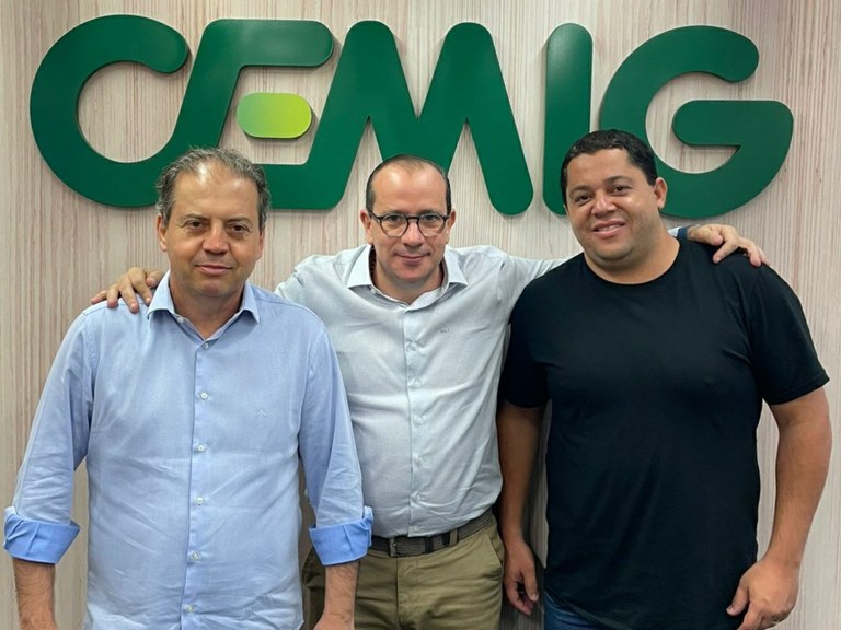 Reunião do vereador Marco Cardoso na Cemig 2.jpeg